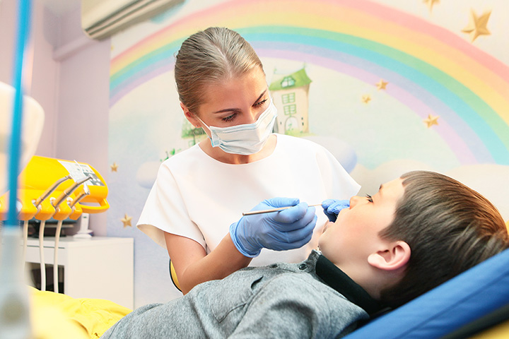 دندانپزشکی کودکان همدان