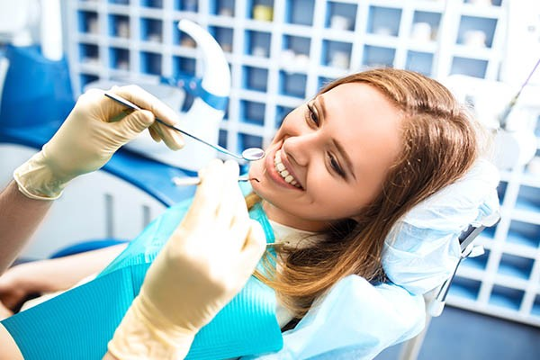 بهترین دندانپزشکی اصلاح طرح لبخند